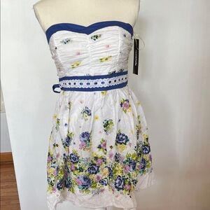 Floral Strapless Dress with Blue Accents juniors  size 9